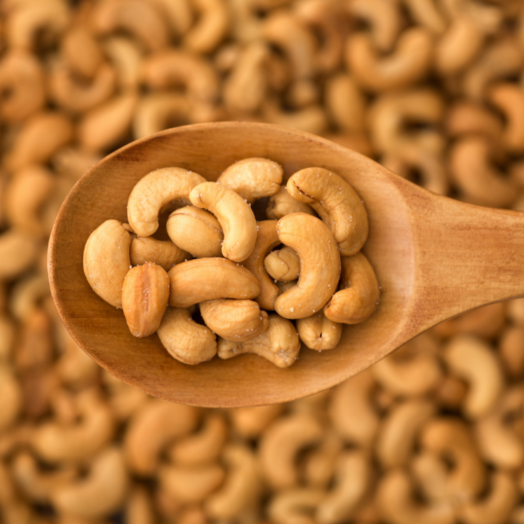 Trade-ready cashew packaging visual